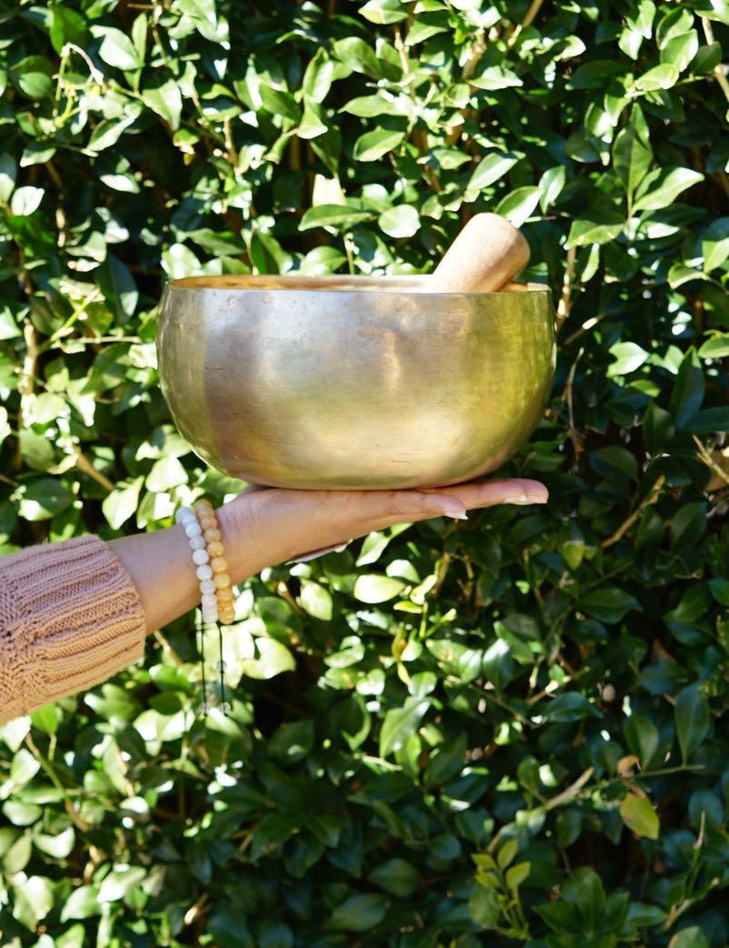 Antique Singing Bowl for sound healing and meditation