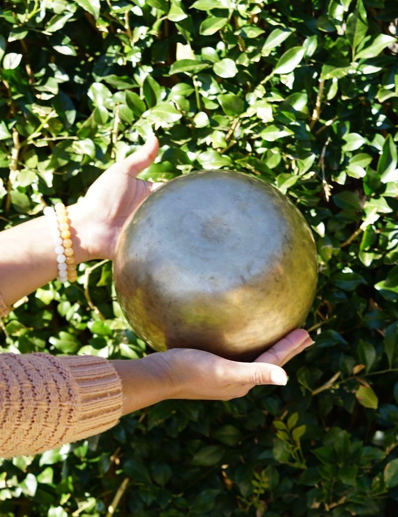 Antique Singing Bowl for sound healing and meditation