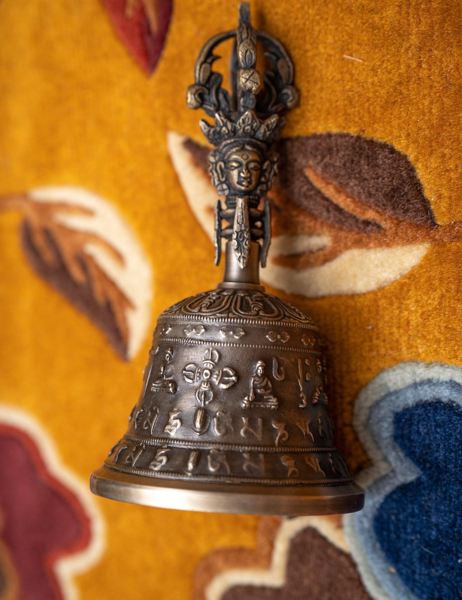 Tibetan Vajra and bell - Handmade Tibetan Vajra and bell - HimalayasShop